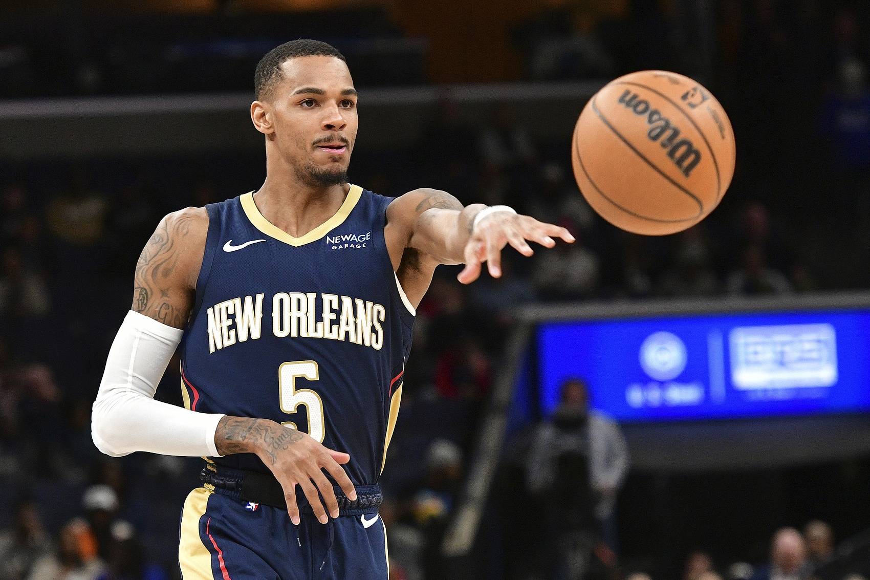 相互尊重的 相互尊重的