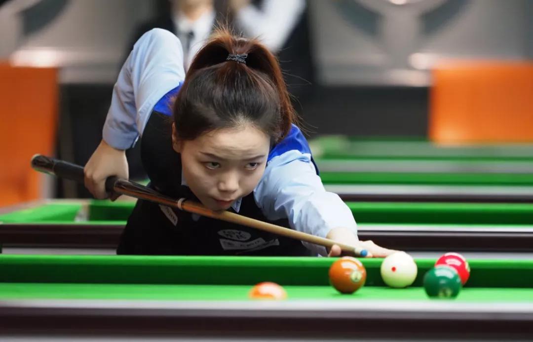 继续身披球 继续身披球